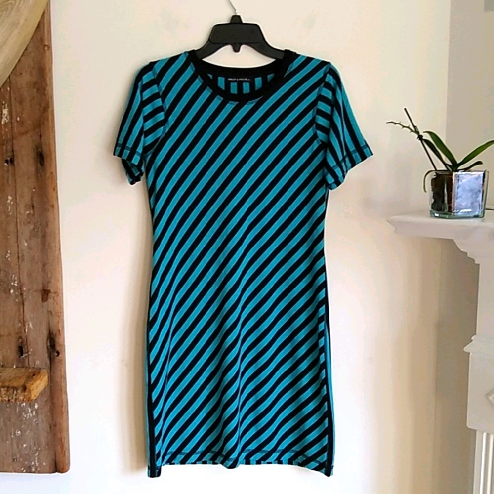 Nally & Millie striped dress XS NWT